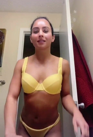2. Sexy Gabi Butler Shows Cleavage in Bikini