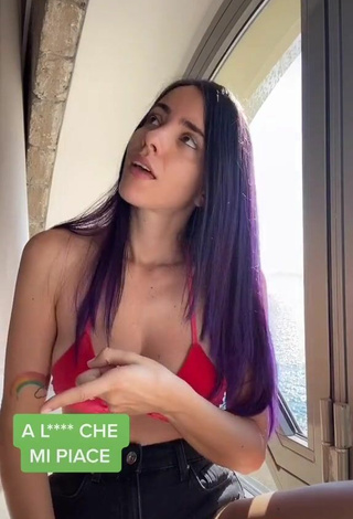 5. Cute Giulia Penna Shows Cleavage in Red Bikini Top
