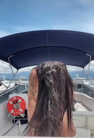 3. Sweetie Pamella Fuego Shows Cleavage in Leopard Bikini on a Boat