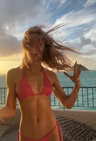 3. Breathtaking Charly Jordan in Pink Bikini in the Sea