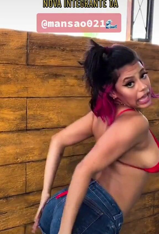 5. Wonderful Maria Clara Garcia Shows Cleavage in Red Bikini Top