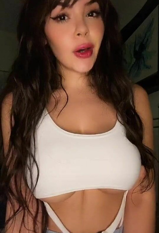 Danyan Cat in Nice White Crop Top and Bouncing Boobs