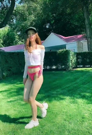 Sexy Iryna Kudashova Shows Cleavage in White Crop Top