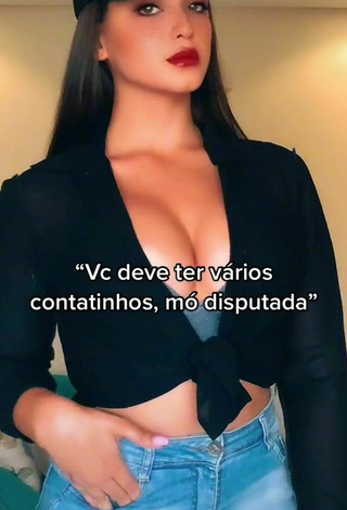 Sexy Isa Pinheiro Shows Cleavage in Black Crop Top