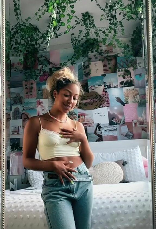 Sweetie Kenna Mo Shows Cleavage in White Crop Top