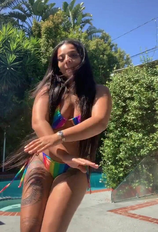 4. Amazing Mikayla Saravia Shows Cleavage in Hot Bikini and Bouncing Tits