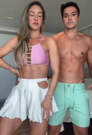 2. Fine Lica Lopes Ramalho Shows Cleavage in Sweet Pink Bikini Top