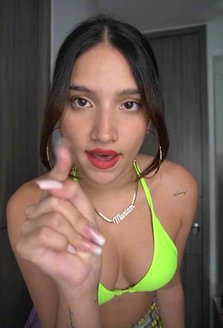 2. Sexy Mariam Obregón Shows Cleavage in Bikini Top