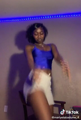 4. Sexy Mariyeta Badume Shows Cameltoe and Bouncing Boobs