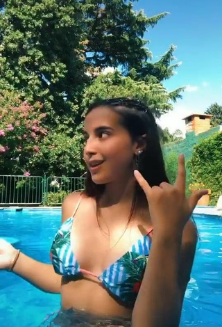 3. Sweet Martina Catini in Cute Striped Bikini at the Swimming Pool