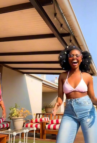 5. Sexy mpho pink Shows Cleavage in White Bikini Top