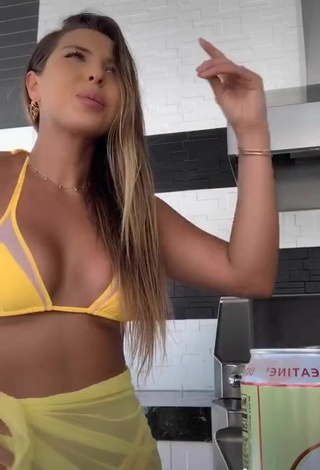 5. Sexy Natalia Garibotto Shows Cleavage in Bikini Top