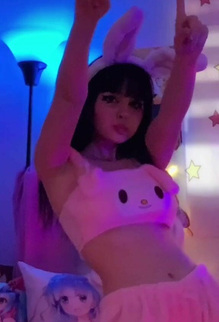 6. Kylie Shows Sexy Cosplay