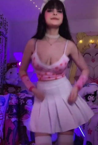 3. Dazzling Kylie Shows Cosplay and Bouncing Boobs