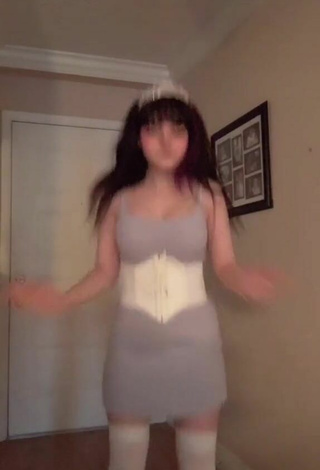2. Sweetie Kylie Shows Cleavage in White Corset