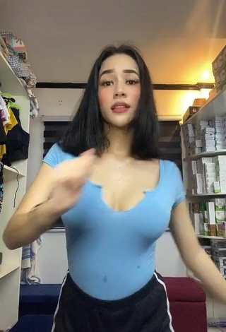 2. Hot Charisse Galang Shows Cleavage in Blue Top