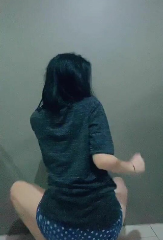 5. Hottie Charisse Galang Shows Butt while Twerking