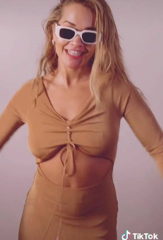 5. Sexy Rita Ora Shows Nipples