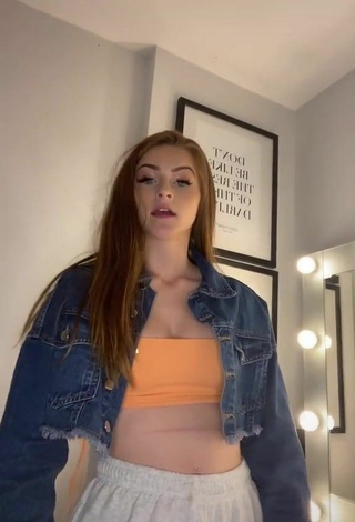Sexy Sophie Aspin Shows Cleavage in Crop Top