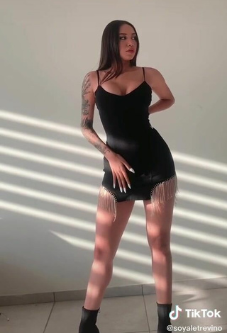 6. Erotic Alejandra Treviño Shows Cleavage in Black Dress