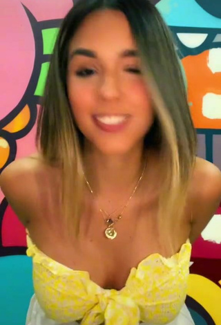 Hot Susana Torres Shows Cleavage in Tube Top
