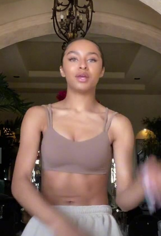 2. Sexy Tatyanah Bass Shows Cleavage in Beige Sport Bra