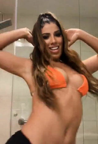 1. Alluring Yahaira Plasencia Shows Cleavage in Erotic Orange Bikini Top