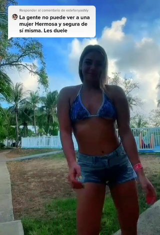 Hottie Yeimy Serrano Shows Cleavage in Bikini Top