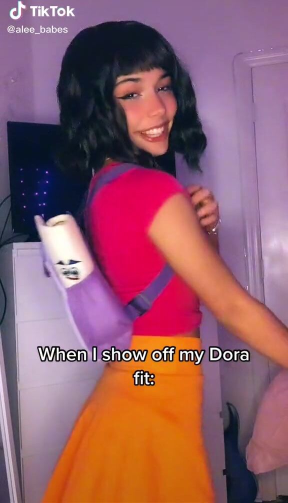 Hot Alejandra Olivera Shows Cosplay | sexyfilter.com