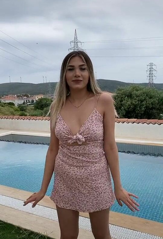 3. Beautiful aleynabbozz Shows Cleavage in Sexy Dress