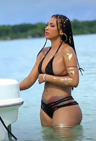 5. Sexy Aliany García in Black Bikini in the Sea