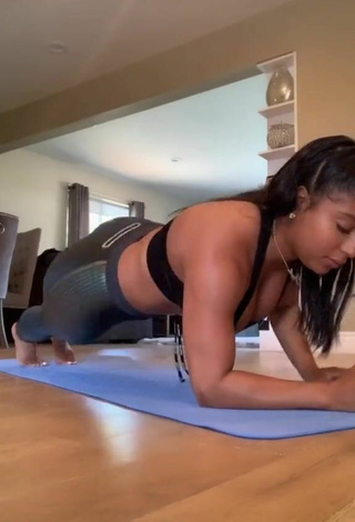 3. Sweetie Candice Shows Cleavage in Black Sport Bra while doing Sports Exercises