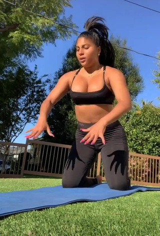 Cute Candice Shows Cleavage in Black Sport Bra while doing Sports Exercises