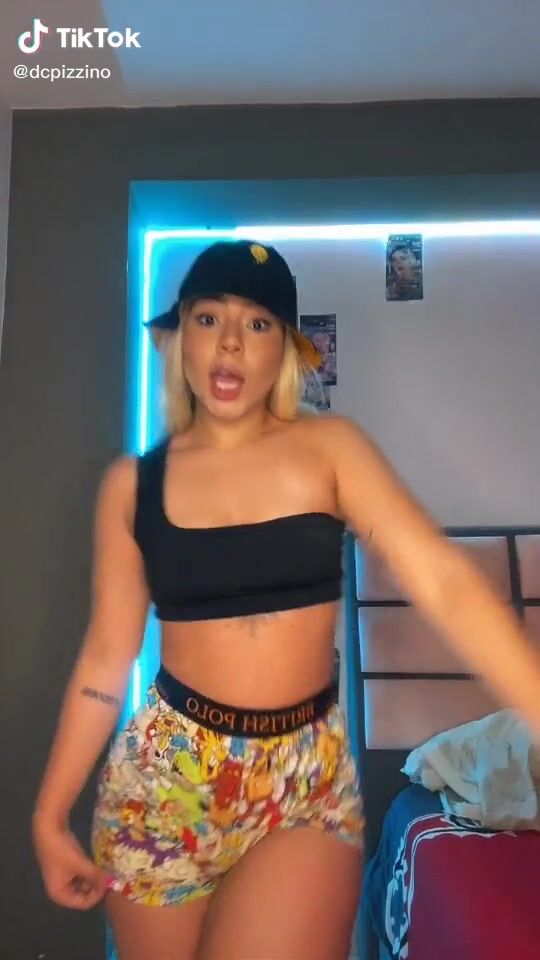 Chantall Pizzino Looks Adorable in Black Crop Top sexyfilter