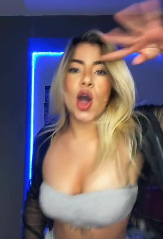 6. Hot Chantall Pizzino Shows Cleavage in Grey Tube Top and Bouncing Tits