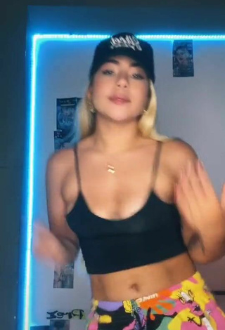 4. Chantall Pizzino Looks Sweetie in Black Crop Top and Bouncing Tits