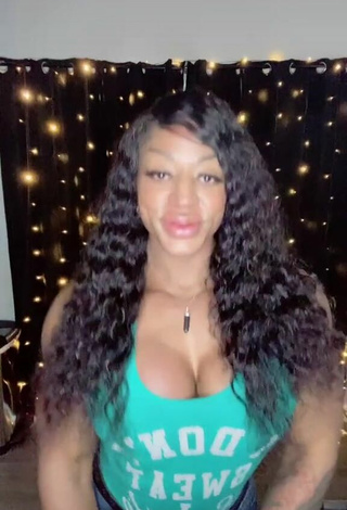 Amazing Monique Jones Shows Cleavage and Bouncing Breasts