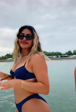 2. Hottie Gabriela Bandy Shows Cleavage in Bikini in the Sea
