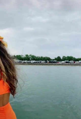 5. Hottie Gabriela Bandy Shows Cleavage in Bikini in the Sea