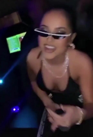 Sexy Beckyg Shows Cleavage in Black Bikini Top