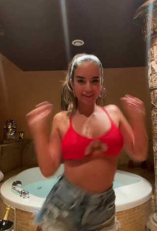 5. Erotic Laia Fidalgo Vega Shows Cleavage in Red Bikini Top