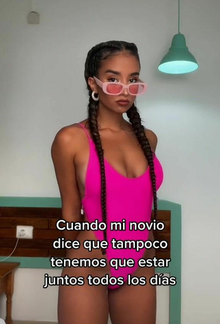 Hot Laia Fidalgo Vega Shows Cleavage in Pink Swimsuit