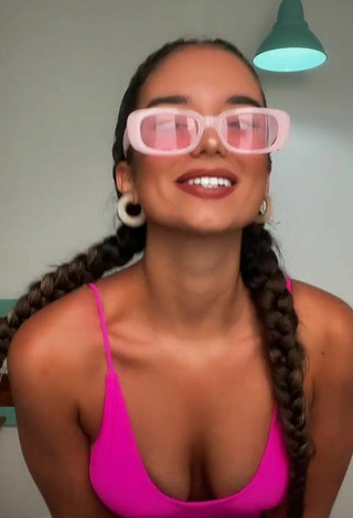 6. Sexy Laia Fidalgo Vega Shows Cleavage in Pink Swimsuit