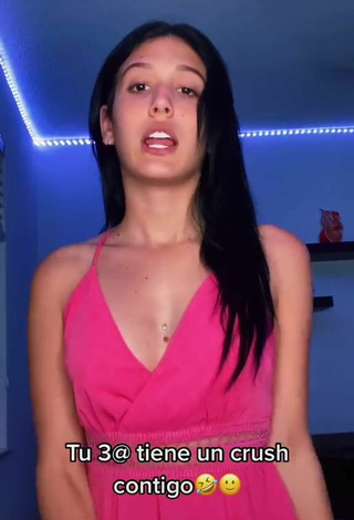 5. Cute Jennifer Garcia Shows Cleavage in Pink Dress