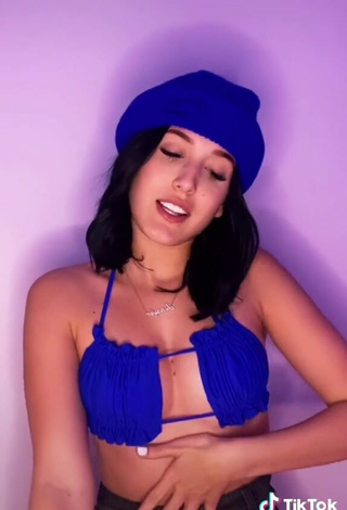 4. Sexy Jennifer Garcia Shows Cleavage in Blue Bikini Top