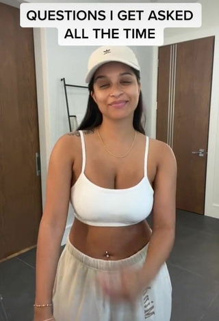 2. Hot Lilly Singh Shows Cleavage in White Crop Top