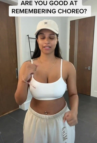 6. Hot Lilly Singh Shows Cleavage in White Crop Top