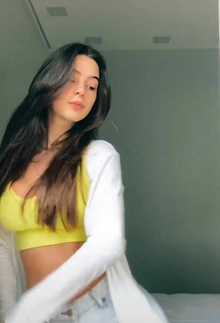 3. Sweetie maafeltrim_ Shows Cleavage in Yellow Crop Top and Bouncing Boobs