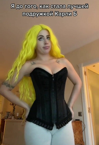 5. Hot Makeeva Shows Cleavage in Black Corset