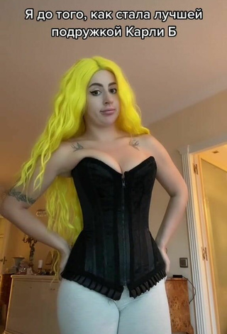 6. Hot Makeeva Shows Cleavage in Black Corset